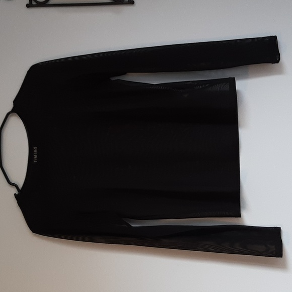 Mesh long sleeve black top - Picture 1 of 7